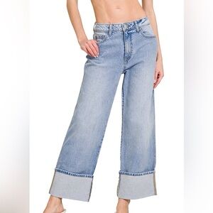 Zenana Outfitters Wide-Leg High Rise Jeans in Light Wash Blue